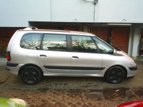 Renault Espace 2.2 DT 113k.c., снимка 3