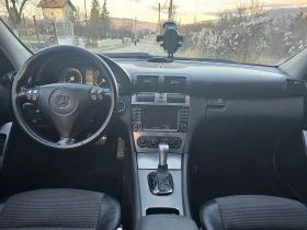 Mercedes-Benz C 200, снимка 11