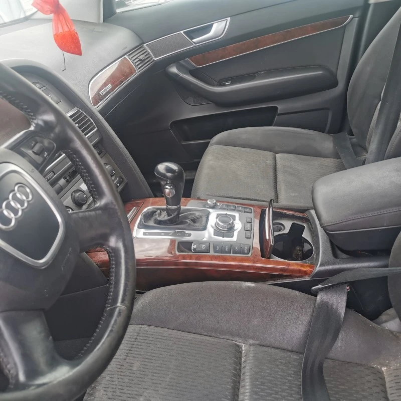 Audi A6 2.0TDI, снимка 12 - Автомобили и джипове - 47183895