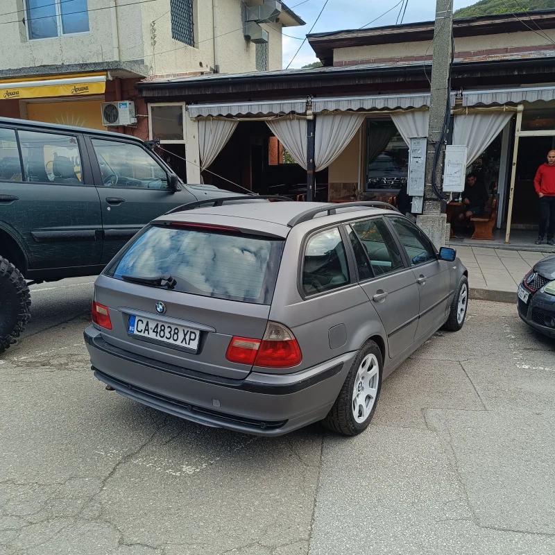 BMW 320, снимка 4 - Автомобили и джипове - 47240304