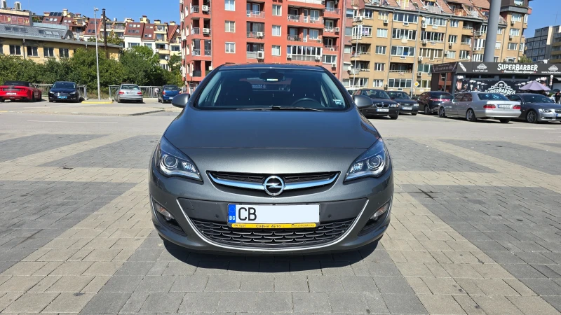 Opel Astra 1.4 Turbo, снимка 2 - Автомобили и джипове - 47323530