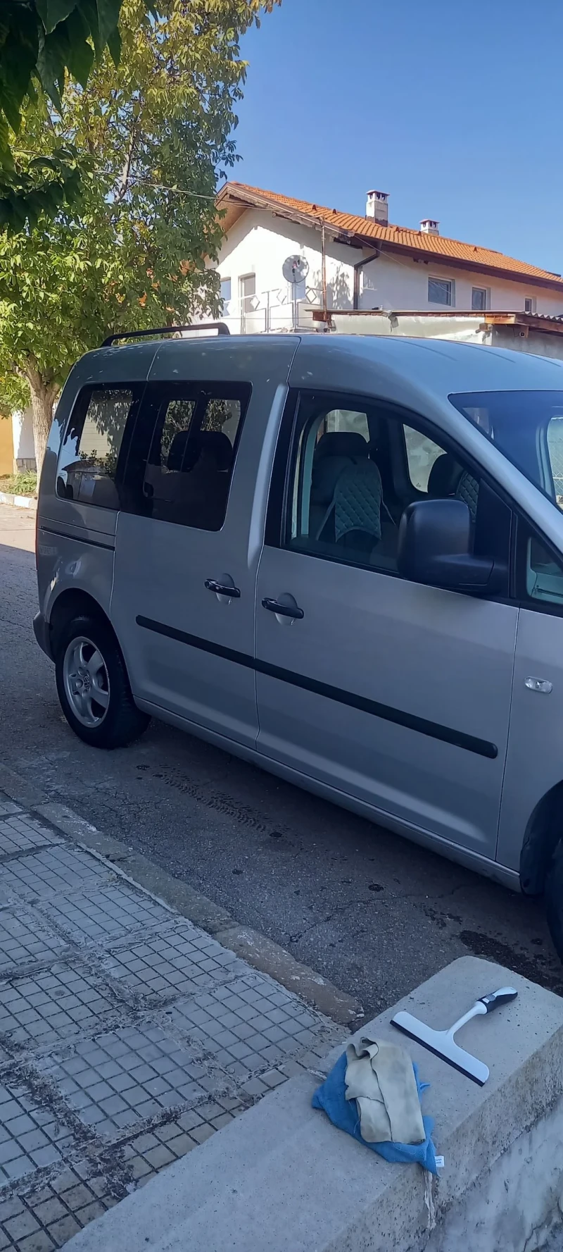 VW Caddy Life, снимка 8 - Автомобили и джипове - 47744177