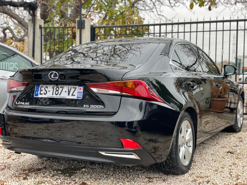 Lexus IS 300 Hybrid , снимка 14 - Автомобили и джипове - 48082212