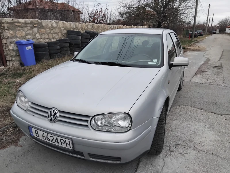 VW Golf 4, снимка 1 - Автомобили и джипове - 48262072