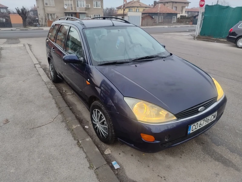 Ford Focus 1.8газ клима, снимка 9 - Автомобили и джипове - 48716542