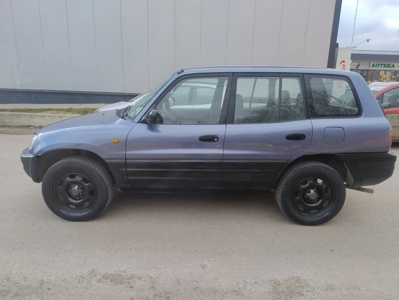 Toyota Rav4 2.0газ клима , снимка 10 - Автомобили и джипове - 48716542