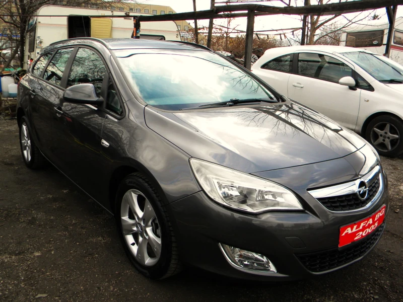 Opel Astra SPORTS TOURER* 1.7CDTI-6ck* KATO НОВА* EURO5A, снимка 3 - Автомобили и джипове - 48883765