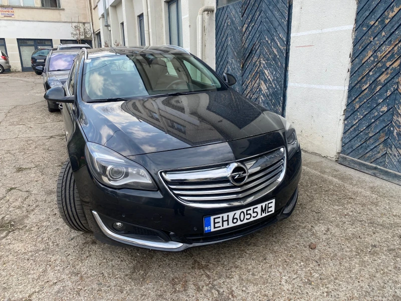 Opel Insignia, снимка 1 - Автомобили и джипове - 49564789