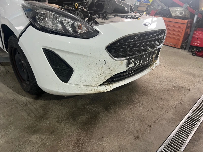 Ford Fiesta 1.1i, снимка 6 - Автомобили и джипове - 50487856