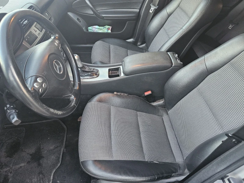 Mercedes-Benz C 200, снимка 10 - Автомобили и джипове - 52616901