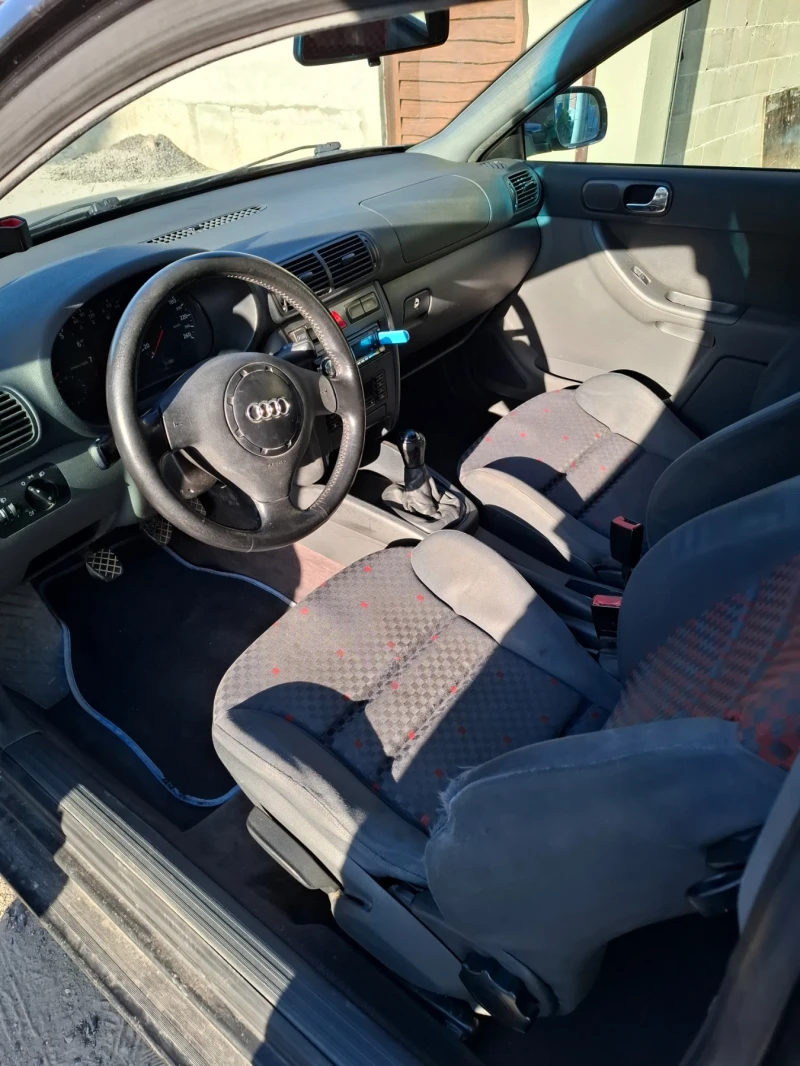 Audi A3 1.8i 125к.с газ/бензин, снимка 6 - Автомобили и джипове - 52729747