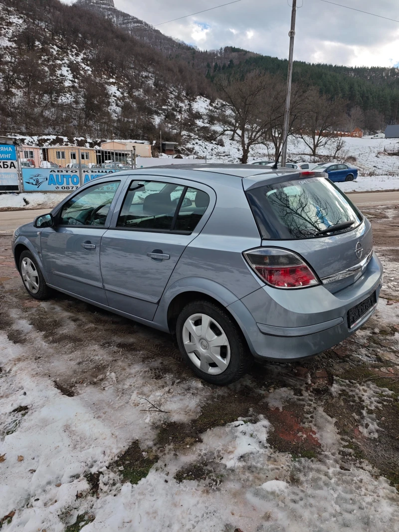 Opel Astra 1.4I НОВ ВНОС, снимка 7 - Автомобили и джипове - 53021345