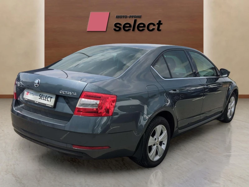 Skoda Octavia 1.6, снимка 4 - Автомобили и джипове - 53264212