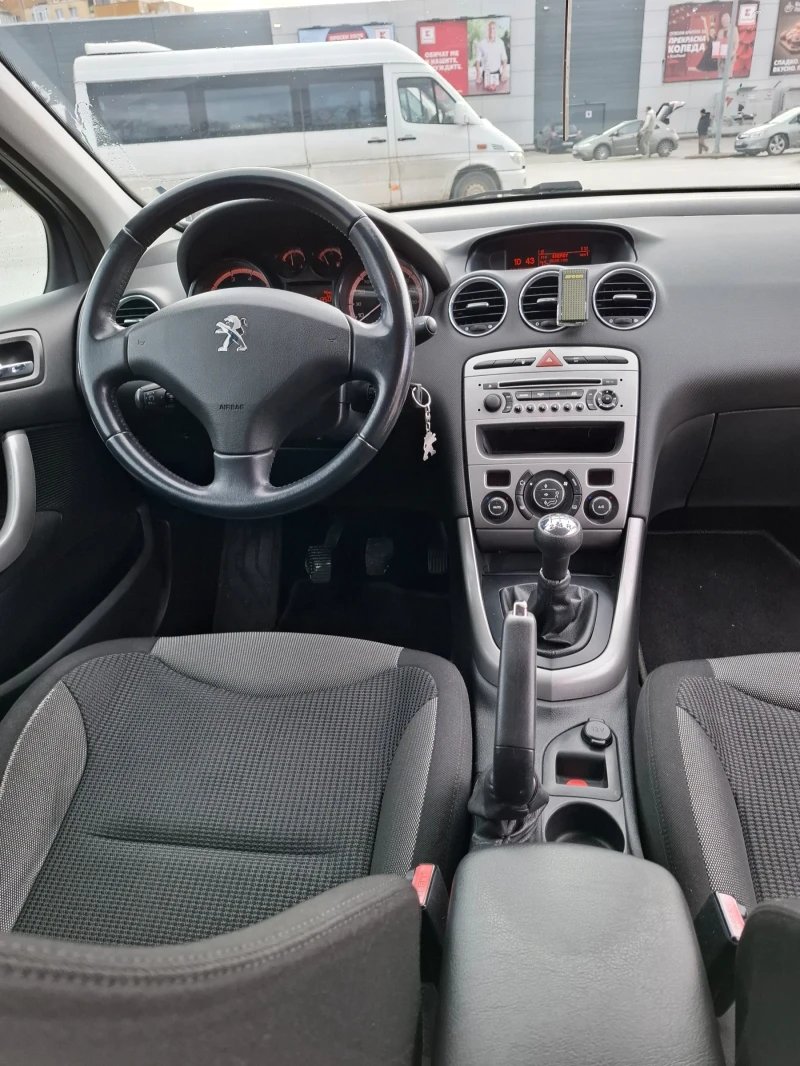 Peugeot 308 FACELIFT, снимка 7 - Автомобили и джипове - 53419364