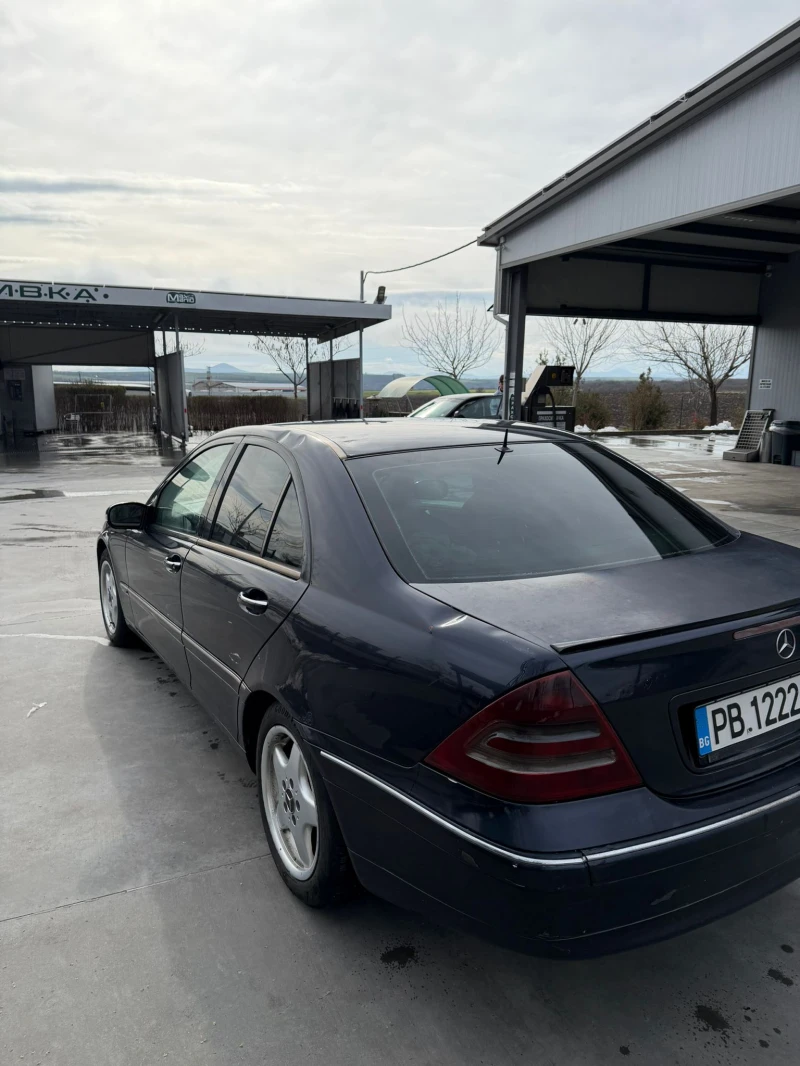 Mercedes-Benz C 270, снимка 4 - Автомобили и джипове - 53487294