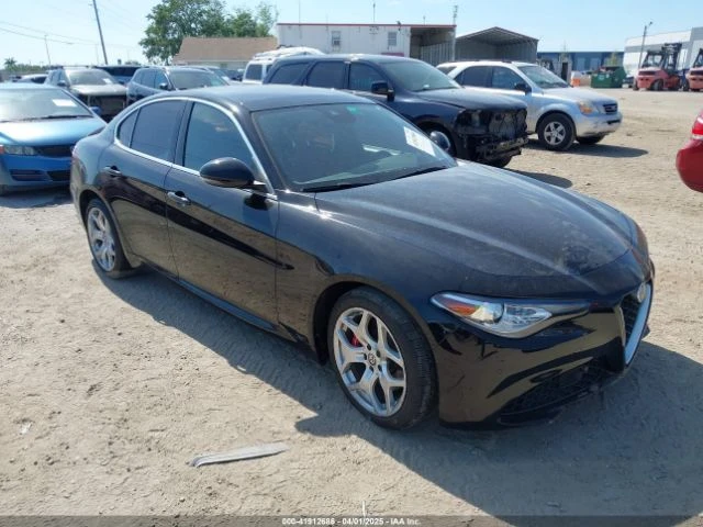 Alfa Romeo Giulia TI RWD CARFAX АВТО ФИНАНСИРАНЕ - 29900 лв. - 33429288 | Car24.bg