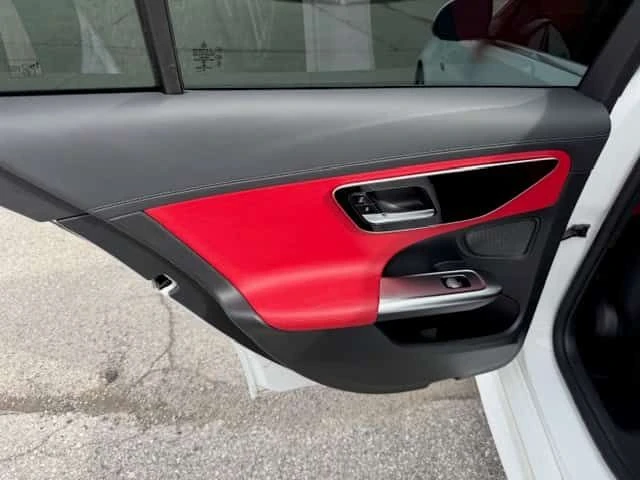 Mercedes-Benz C 43 AMG CARFAX, снимка 11 - Автомобили и джипове - 54640176