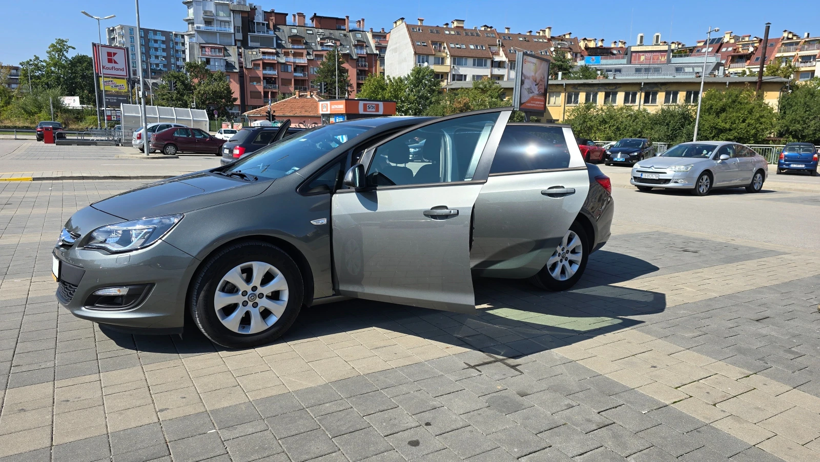 Opel Astra 1.4 Turbo - изображение 8