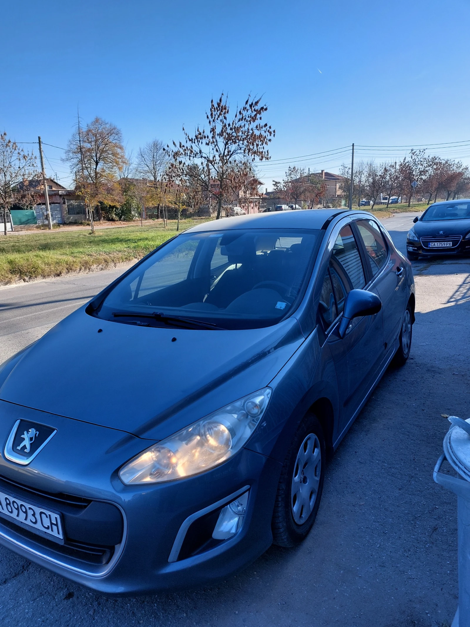 Peugeot 308 1.6 E-HDI 115 к.с - изображение 7