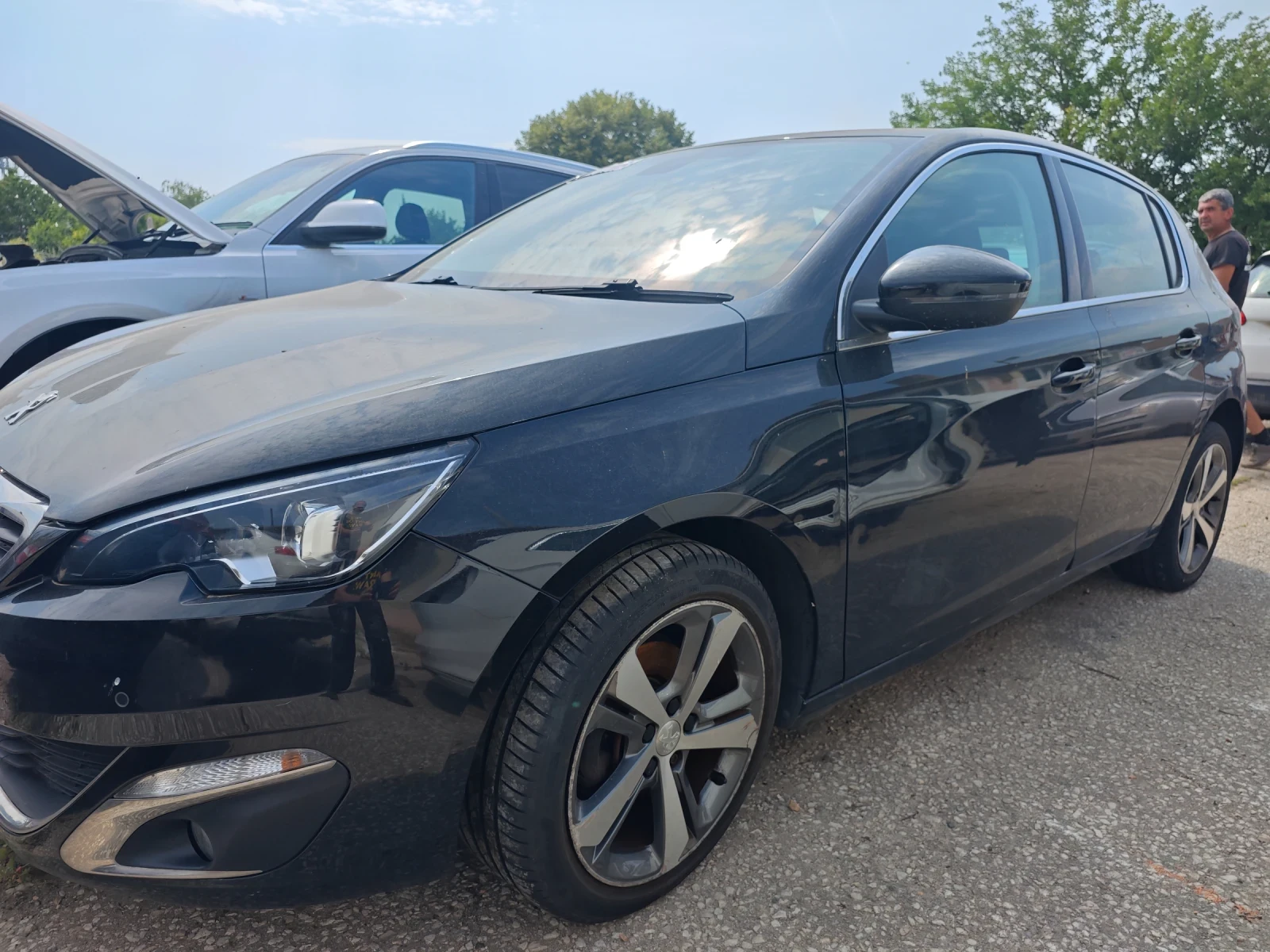 Peugeot 308 1.2i - изображение 5