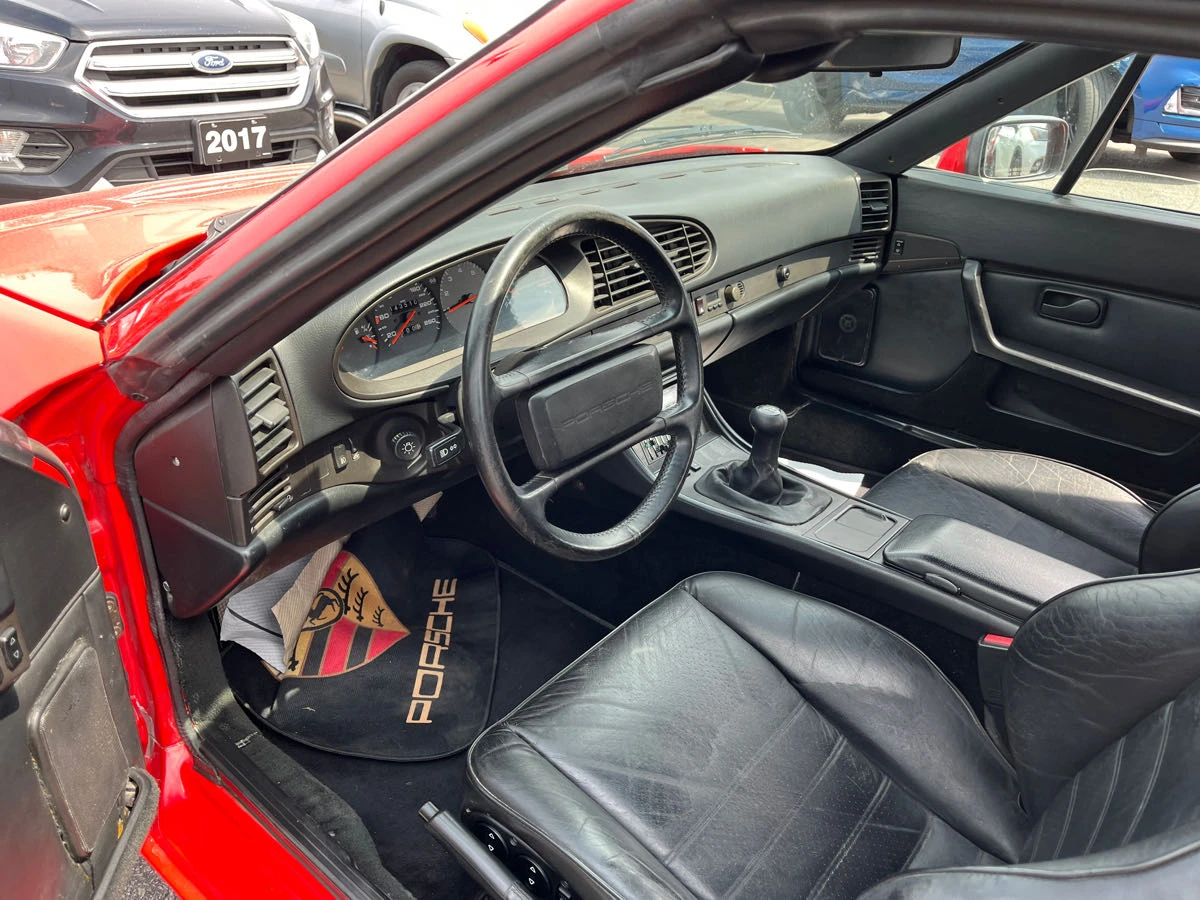 Porsche 944 S CARFAX АВТО КРЕДИТ  | Mobile.bg — изображение 6