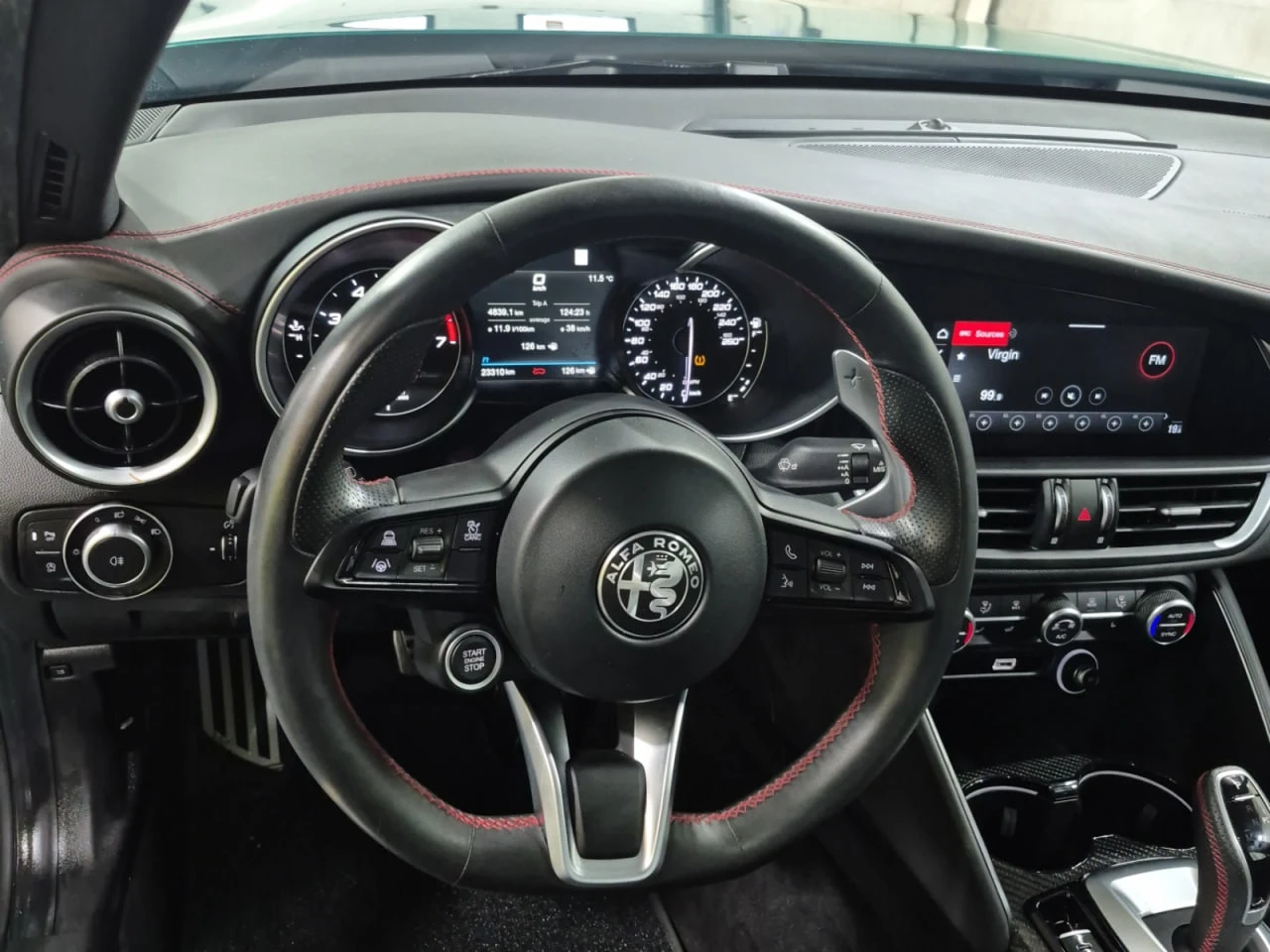 Alfa Romeo Giulia VELOCE* CARFAX*     | Mobile.bg   11