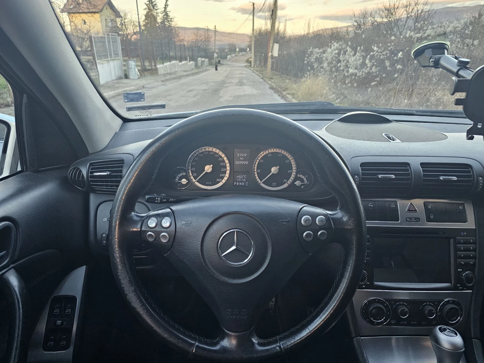 Mercedes-Benz C 200 | Mobile.bg   12