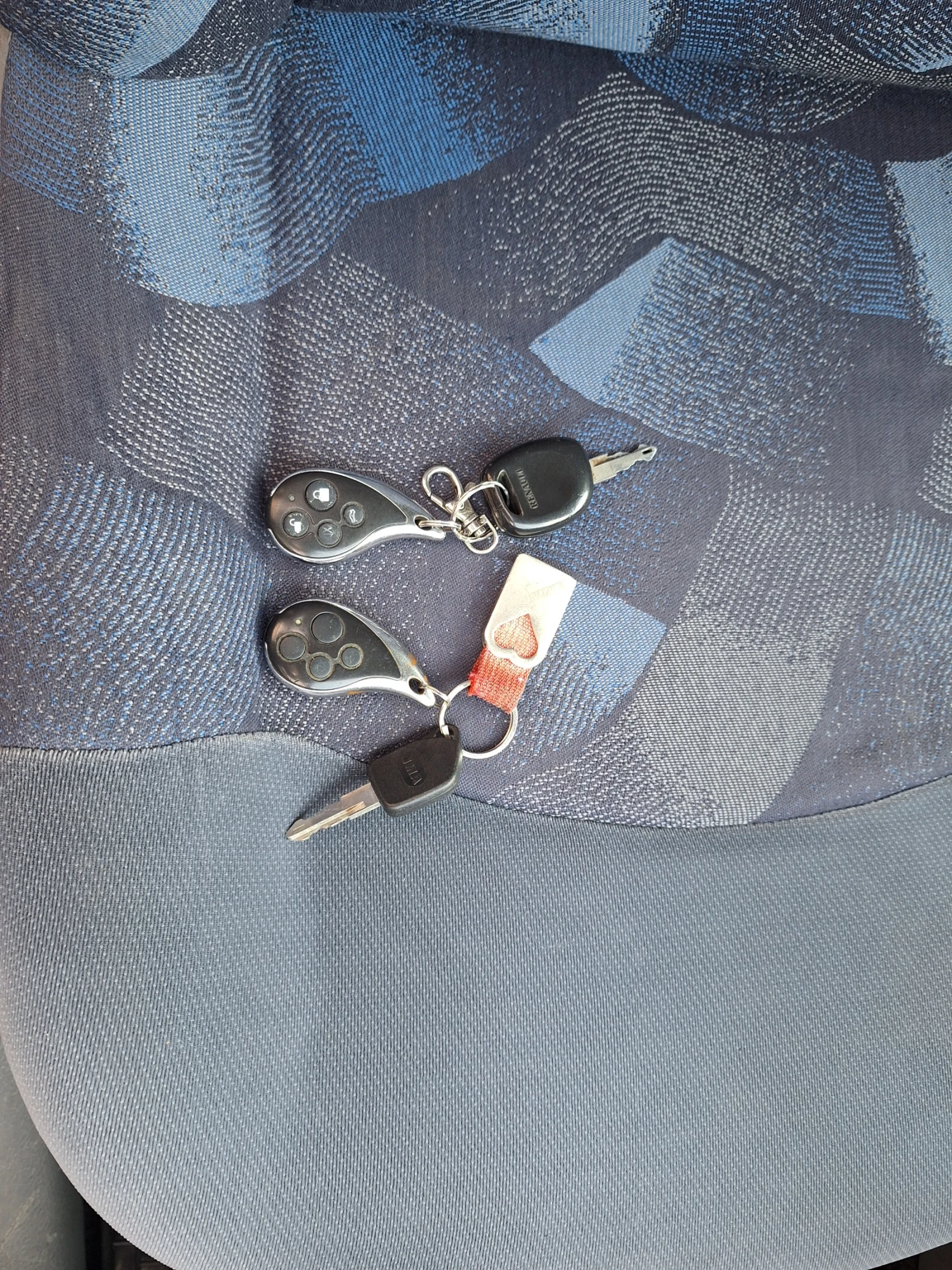 Renault Clio 1, 2i* ���* ����� | Mobile.bg � ����������� 16