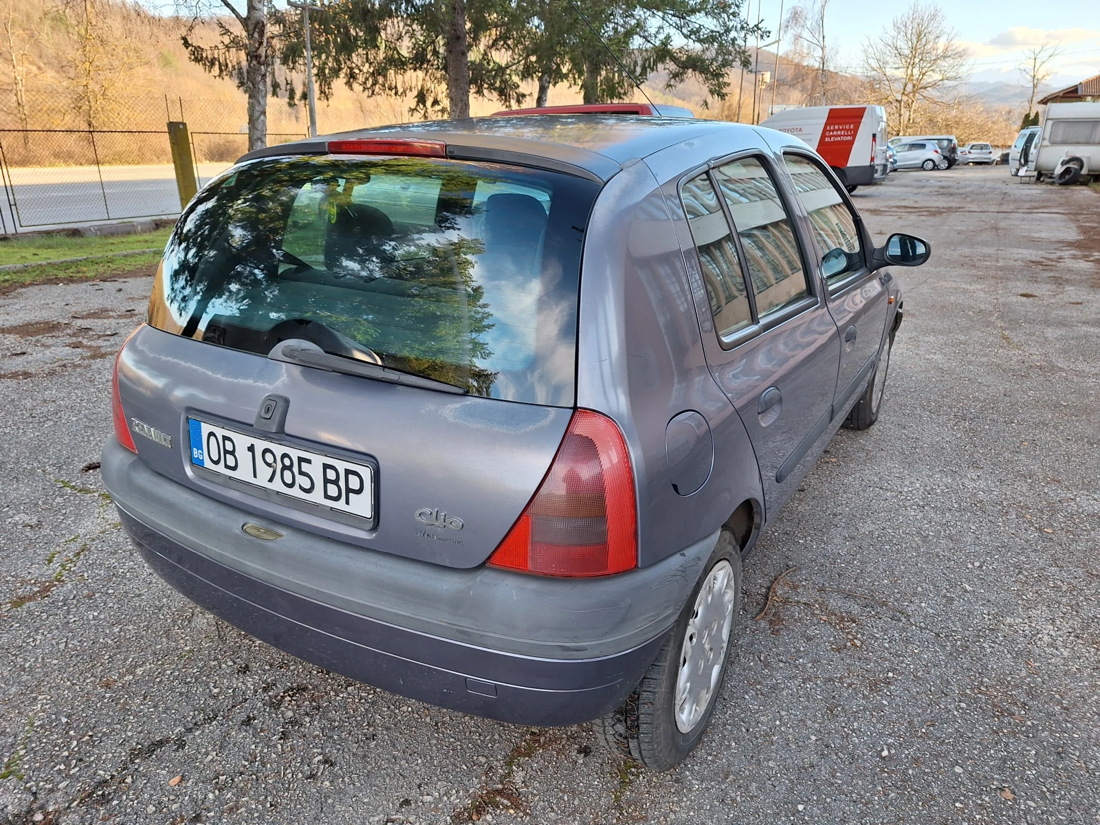 Renault Clio 1, 2i* ГАЗ* КЛИМА - изображение 5