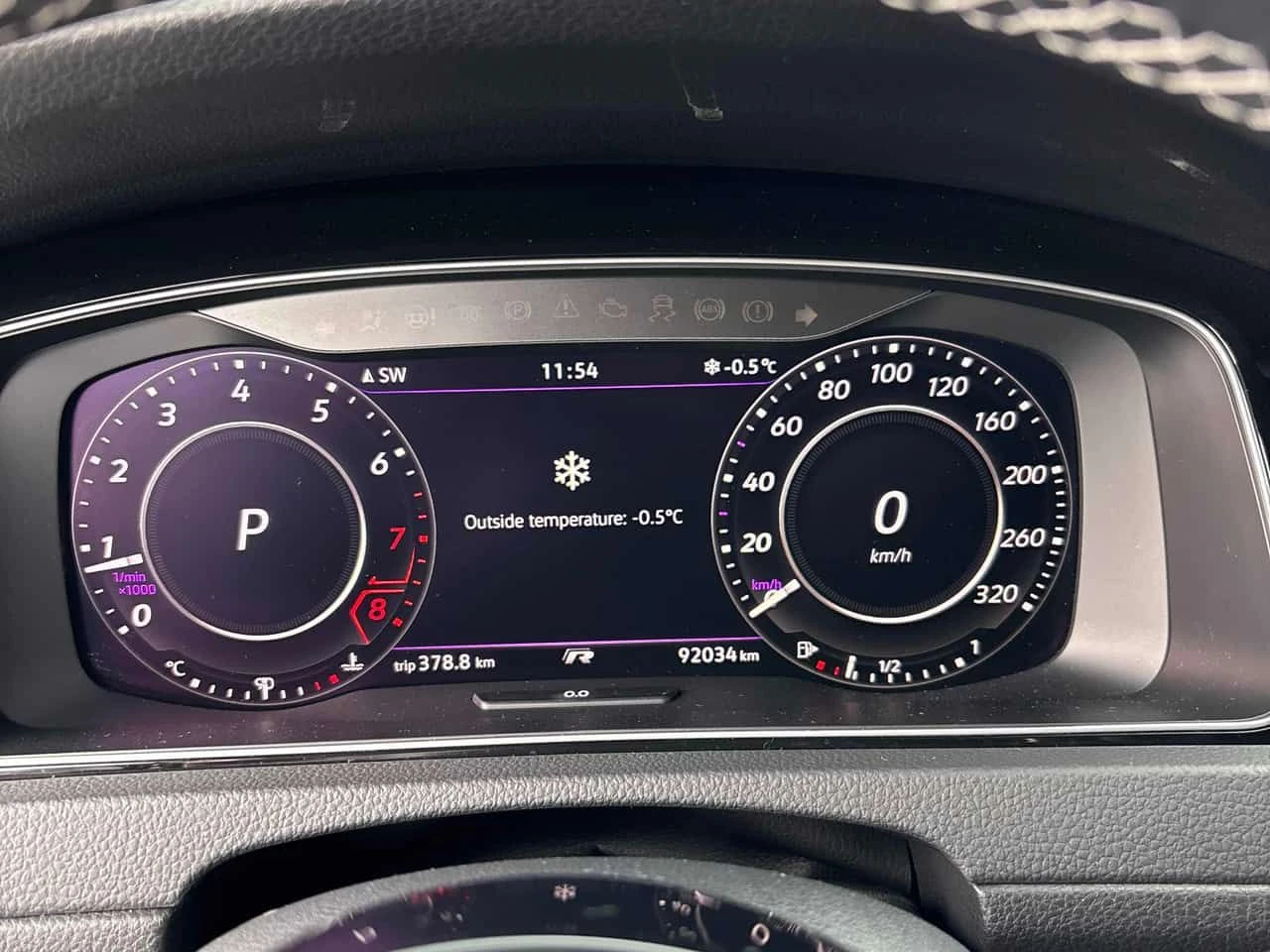 VW Golf  R DSG | TOP | CARFAX - изображение 8