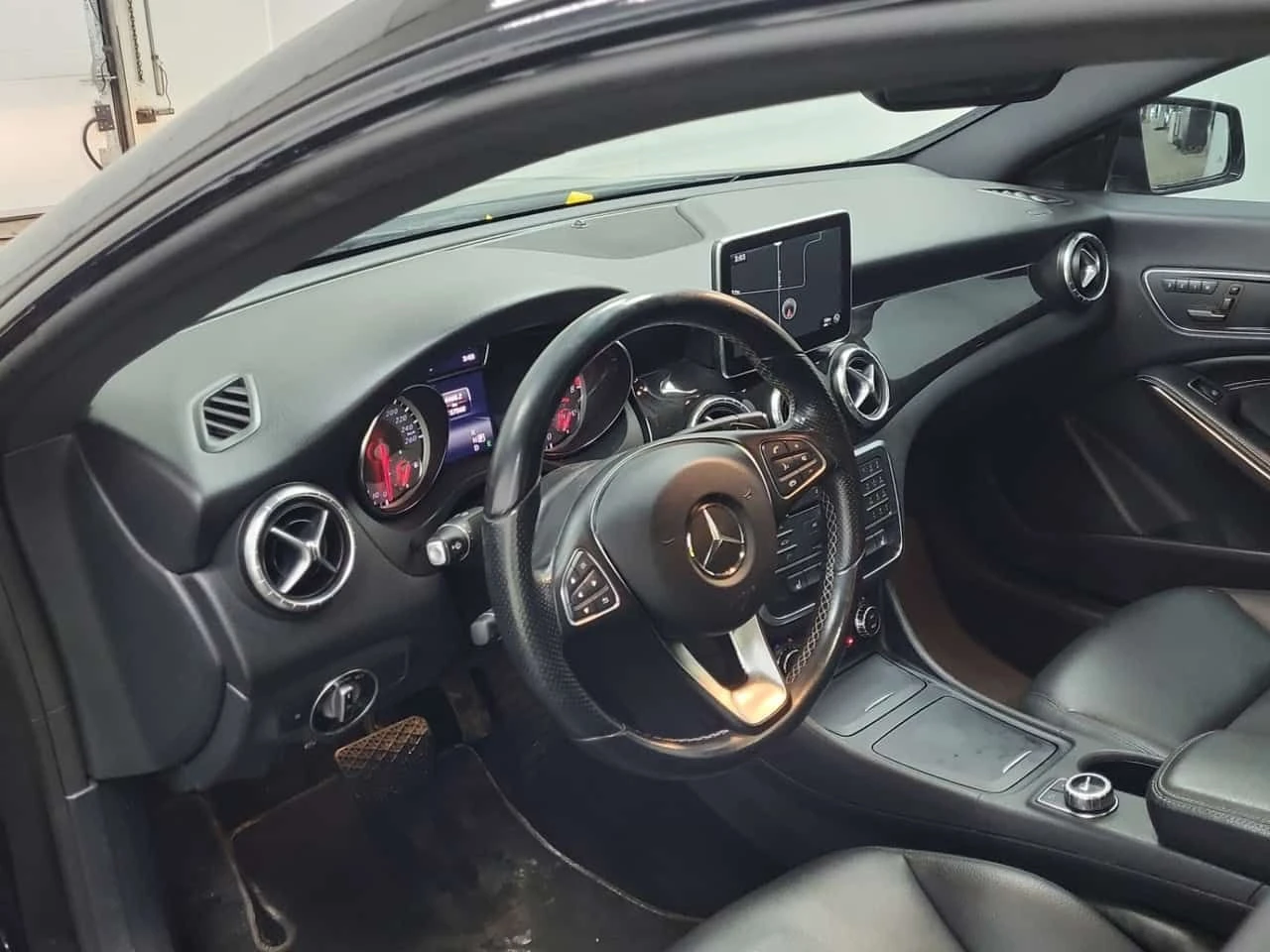 Mercedes-Benz CLA 250 * CARFAX * * ��������* * AWD*  | Mobile.bg � ����������� 10