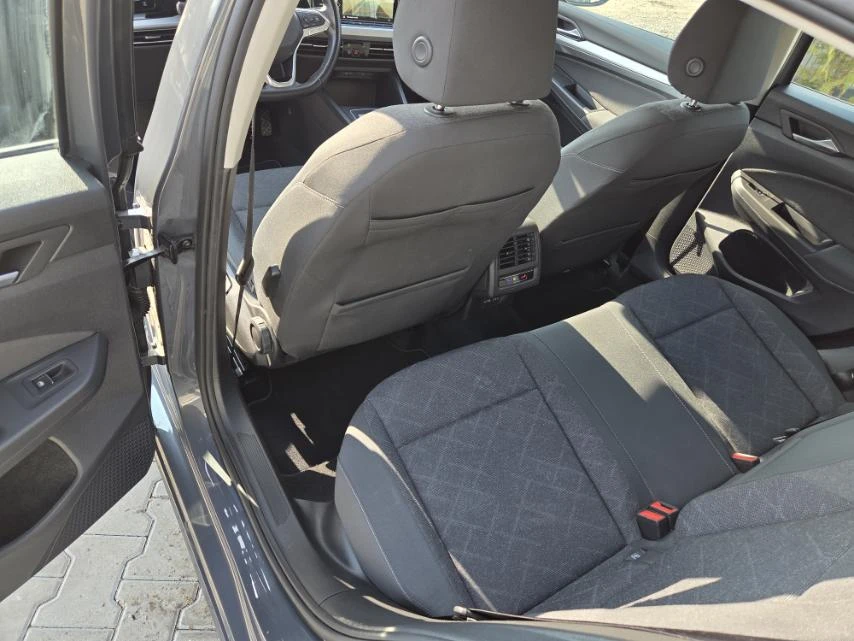 VW Golf 2.0TDI LIFE, снимка 16 - Автомобили и джипове - 53762017