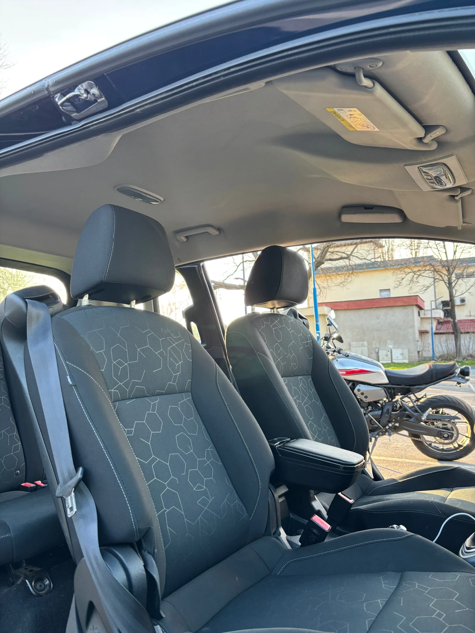 Ford B-Max, снимка 13 - Автомобили и джипове - 53817482