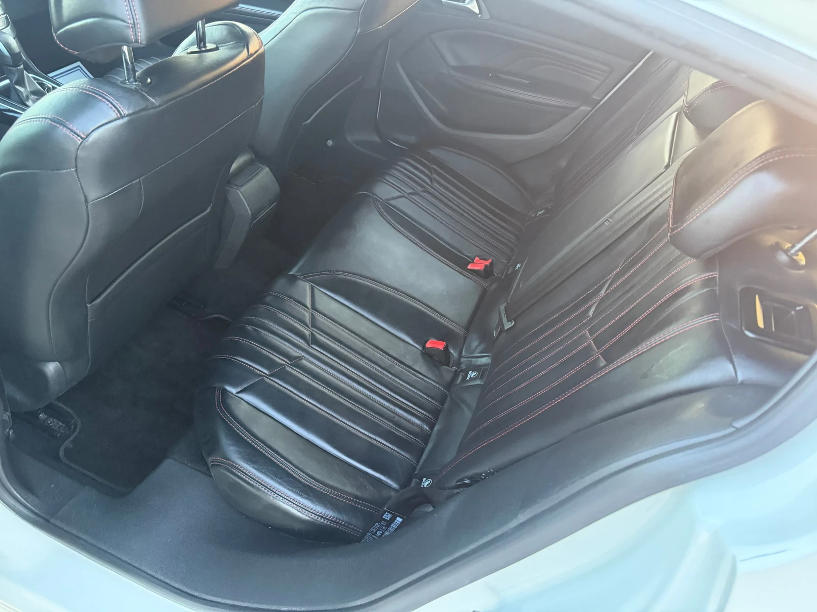 Peugeot 308 2.0HDI-179 GT LINE / АВТОМАТИК / ПАНОРАМА / ЕВРО6, снимка 12 - Автомобили и джипове - 53829887