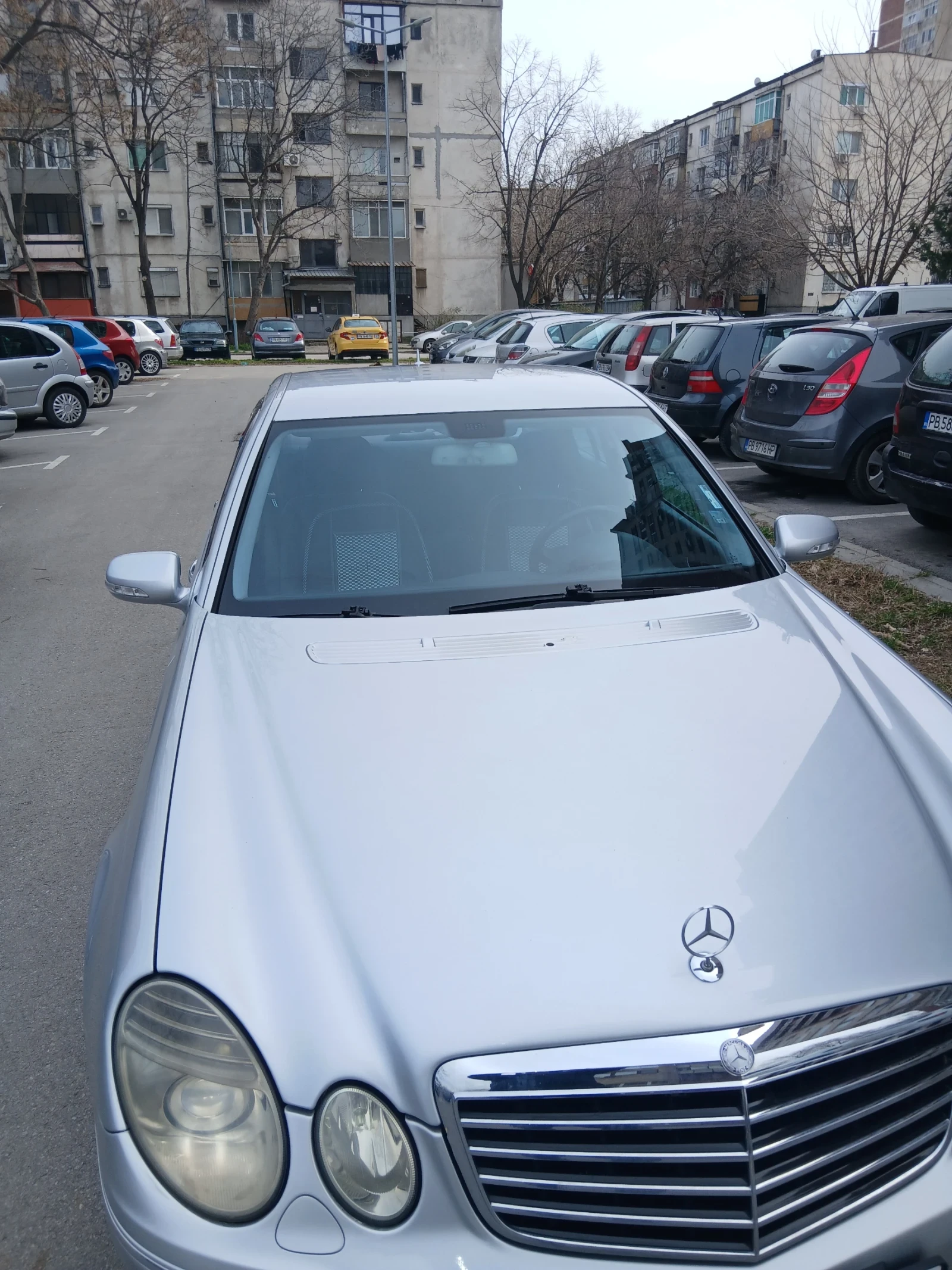 Mercedes-Benz E 320 Седан, снимка 4 - Автомобили и джипове - 53850267