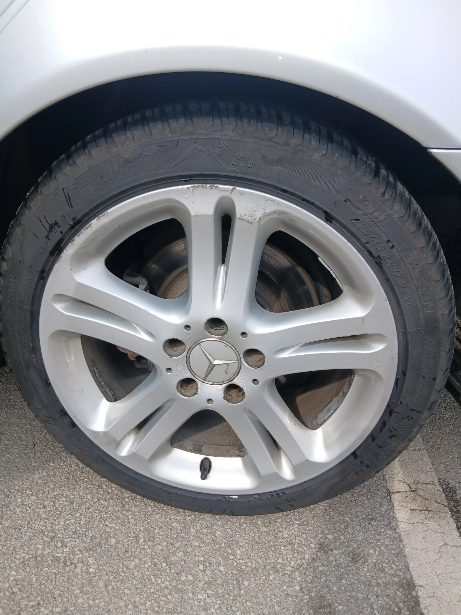 Mercedes-Benz E 320 Седан, снимка 2 - Автомобили и джипове - 53850267