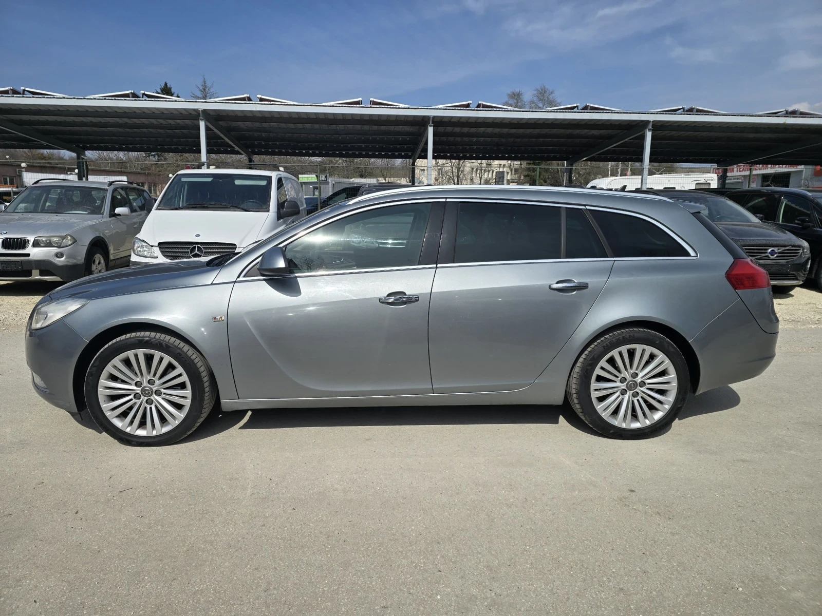 Opel Insignia 2.0cdti 160к.с , снимка 7 - Автомобили и джипове - 53872713