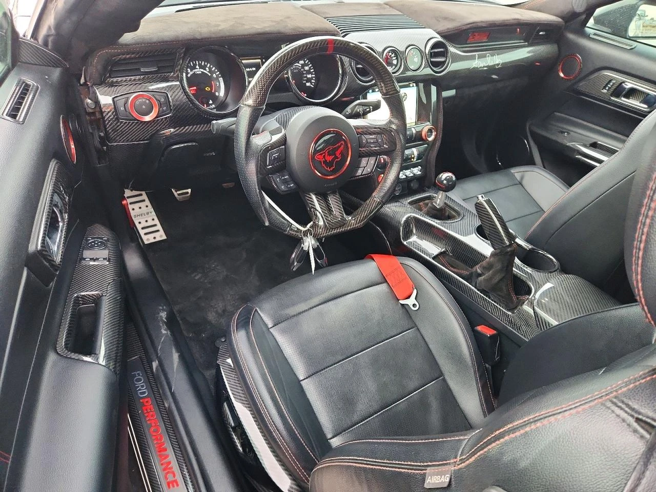 Ford Mustang РЪЧКА* КАРБОН* МЕТАНОЛОВА ИНЖЕКЦИЯ, снимка 8 - Автомобили и джипове - 53952185