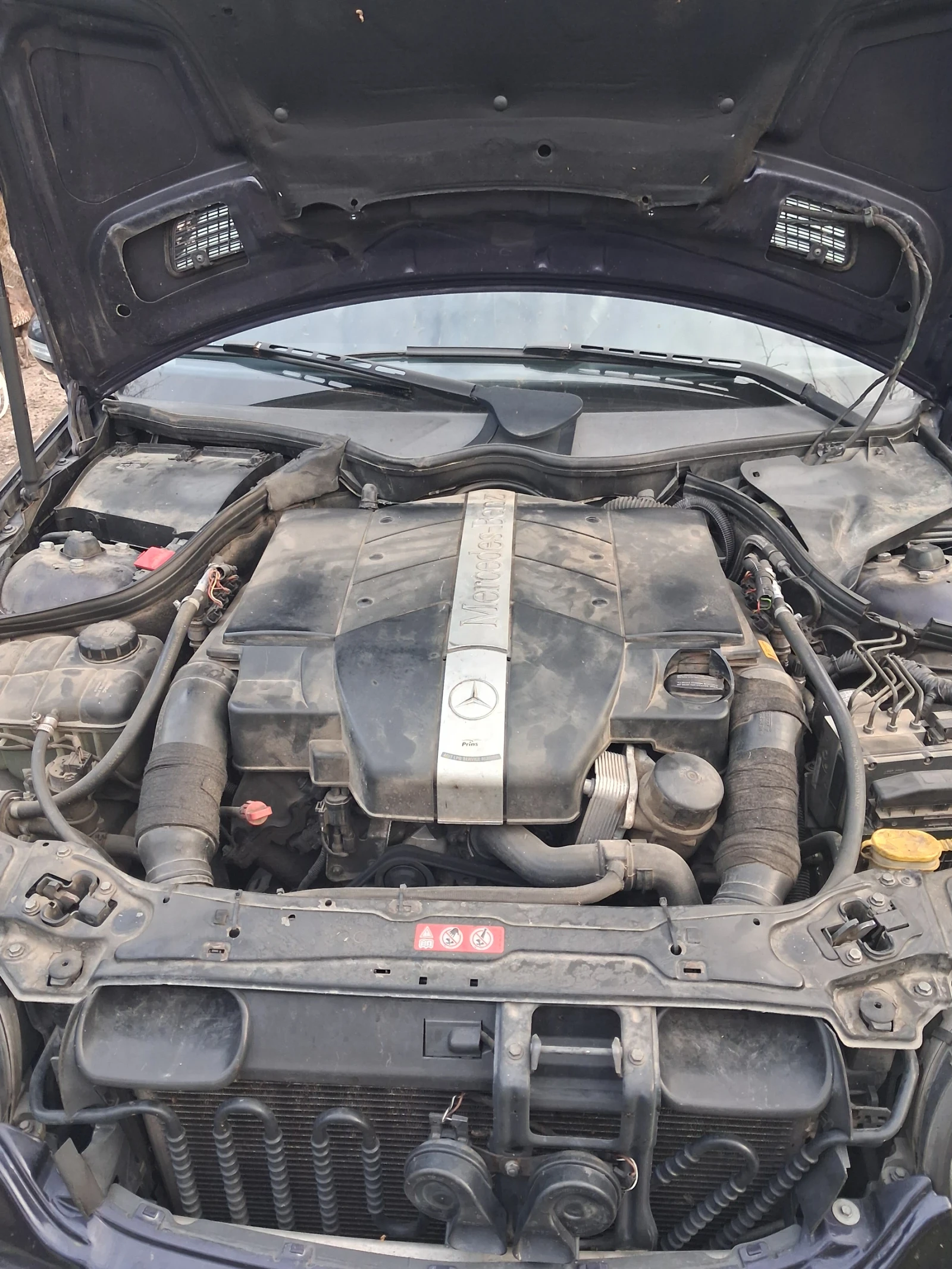 Mercedes-Benz C 320, снимка 10 - Автомобили и джипове - 54378253