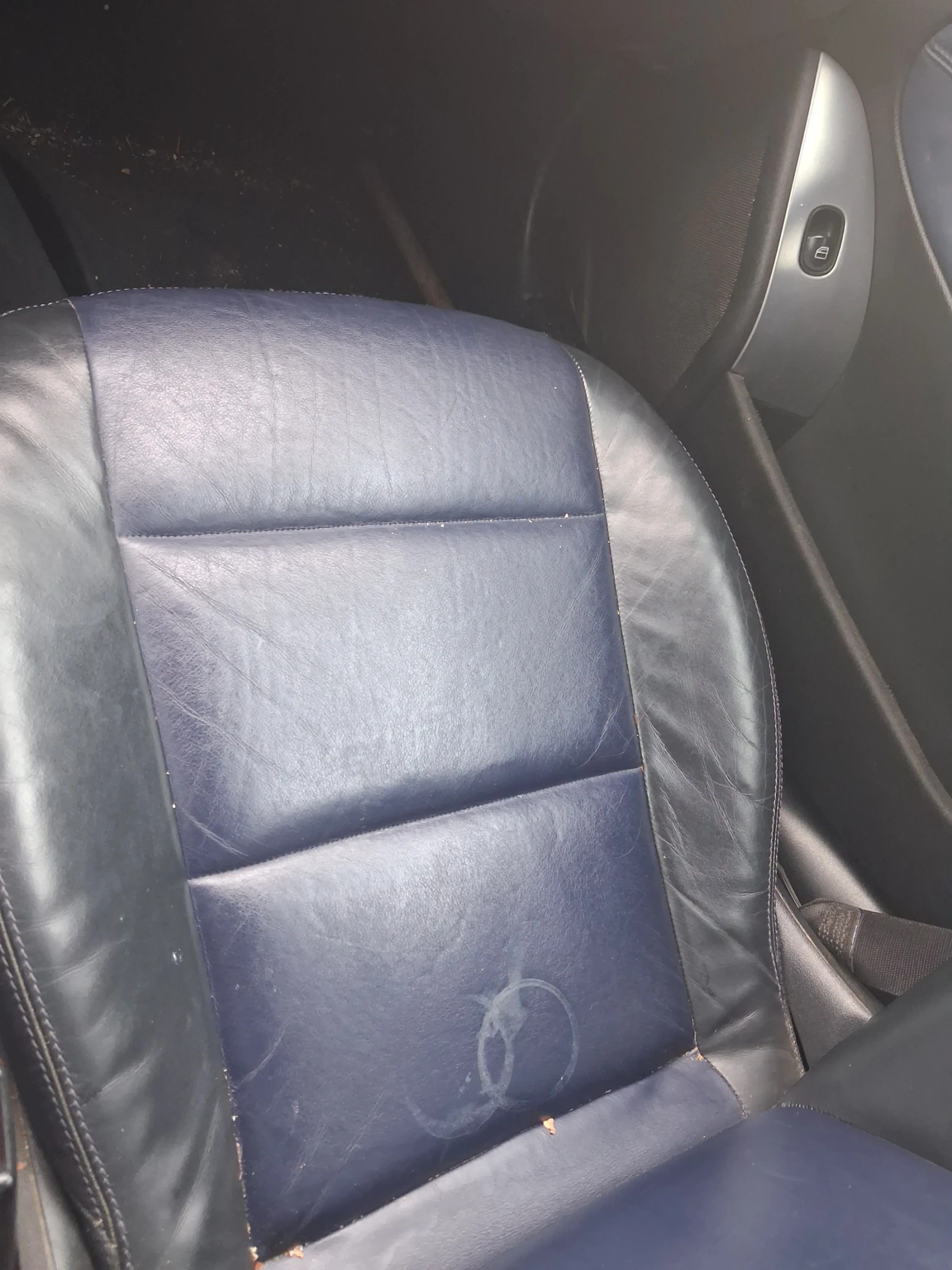 Mercedes-Benz C 320, снимка 9 - Автомобили и джипове - 54378253