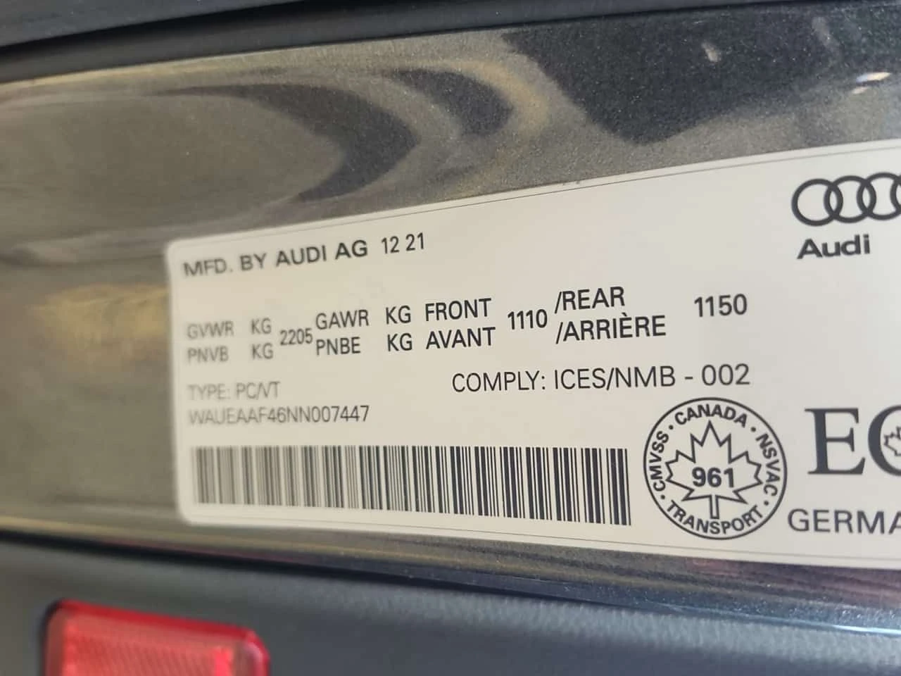 Audi A4  | PROGRESSIV | DISTRONIC | PANO | 2 КЛЮЧА , снимка 16 - Автомобили и джипове - 54691541