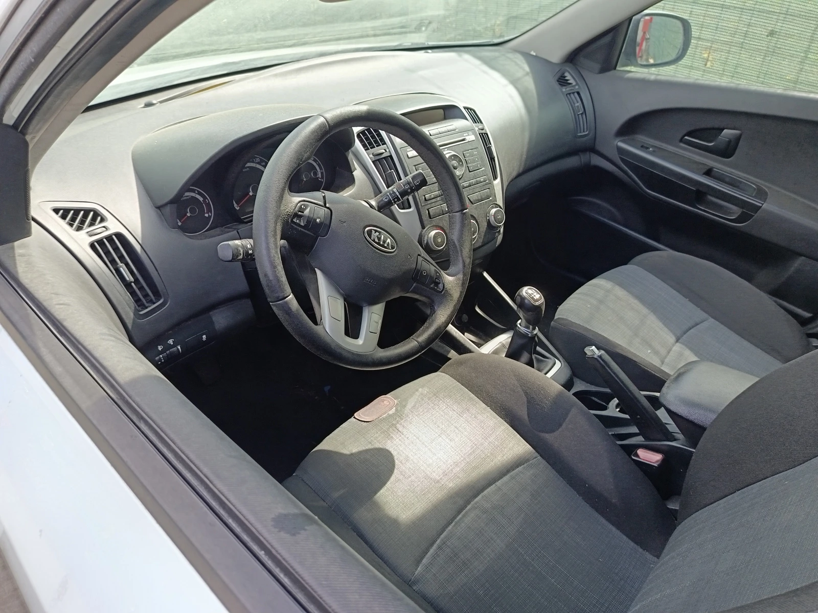 Kia Ceed 1.6CRDI D4FB | Mobile.bg � ����������� 5