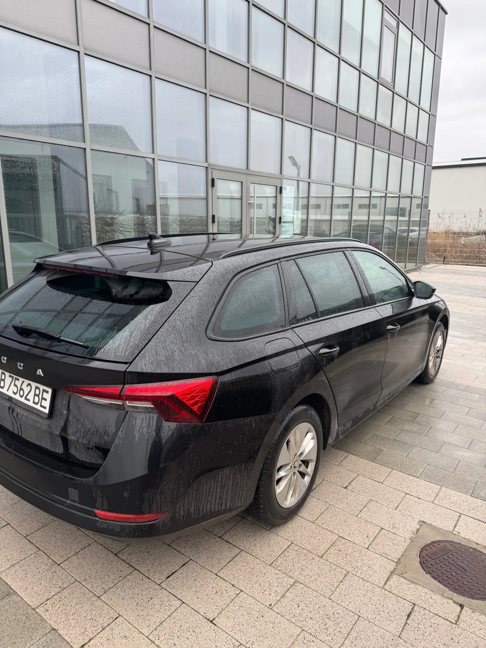 Skoda Octavia 107 500км, снимка 9 - Автомобили и джипове - 54792090