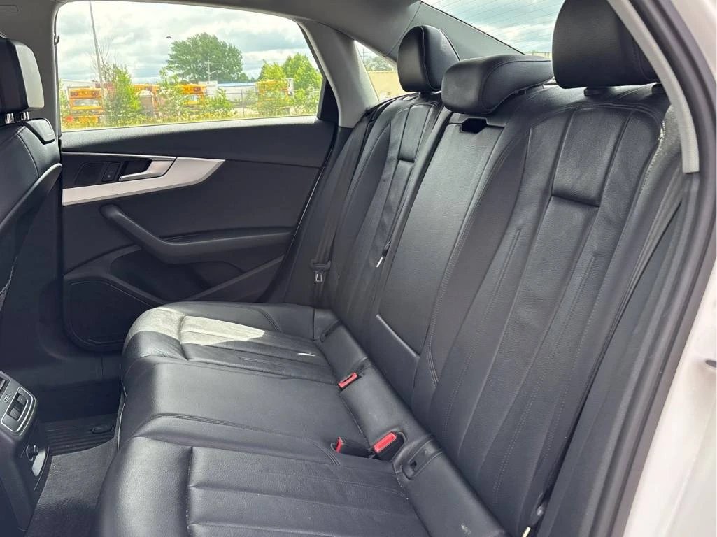 Audi A4 45 TFSI* CARFAX* ОПЦИЯ ЗА ФИНАНСИРАНЕ* , снимка 8 - Автомобили и джипове - 54929046
