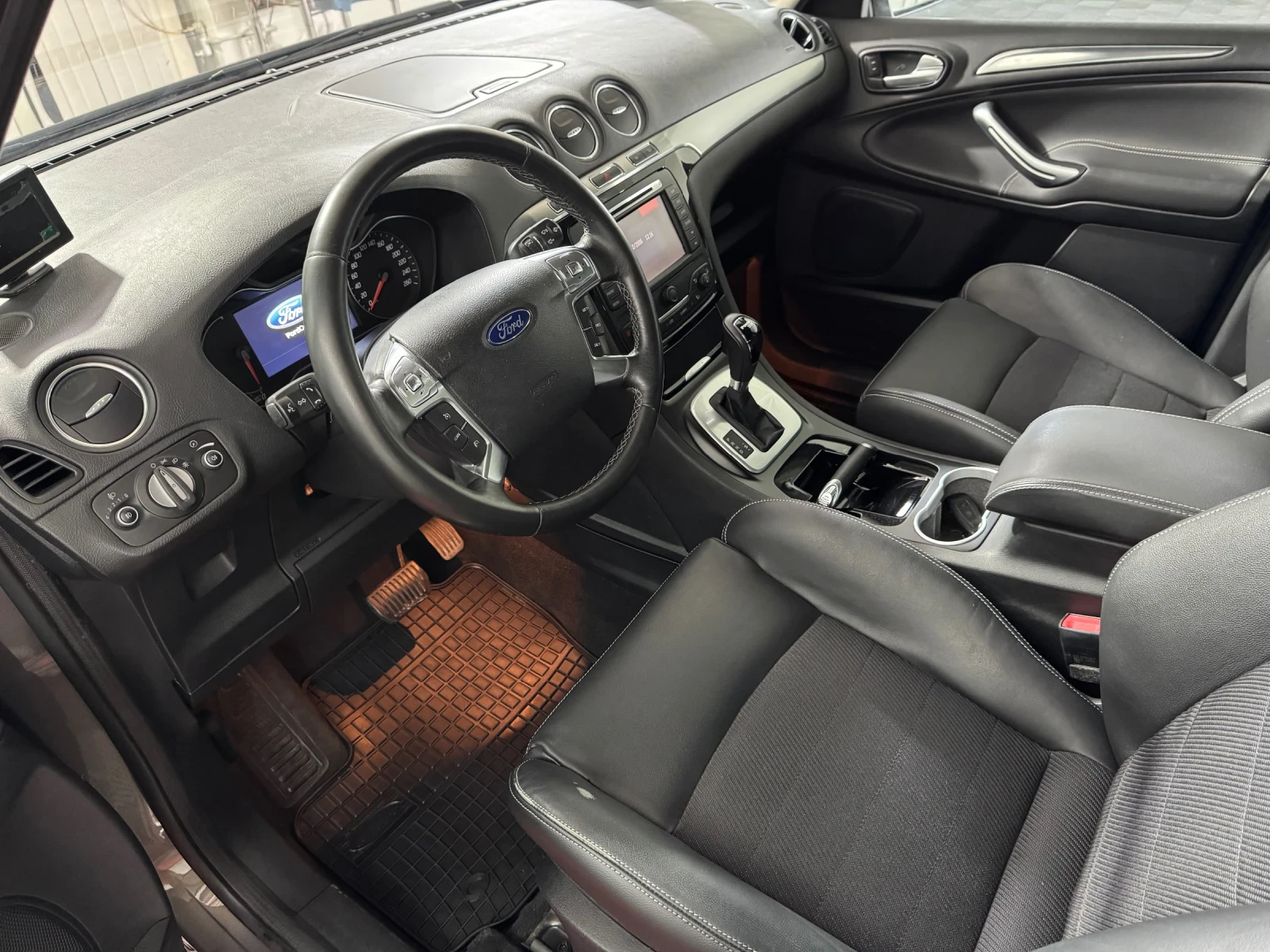 Ford Galaxy 2.0 TDCI 163 h.p. | TITANIUM | 7 МЕСТЕН | AUTOMAT, снимка 8 - Автомобили и джипове - 55007831