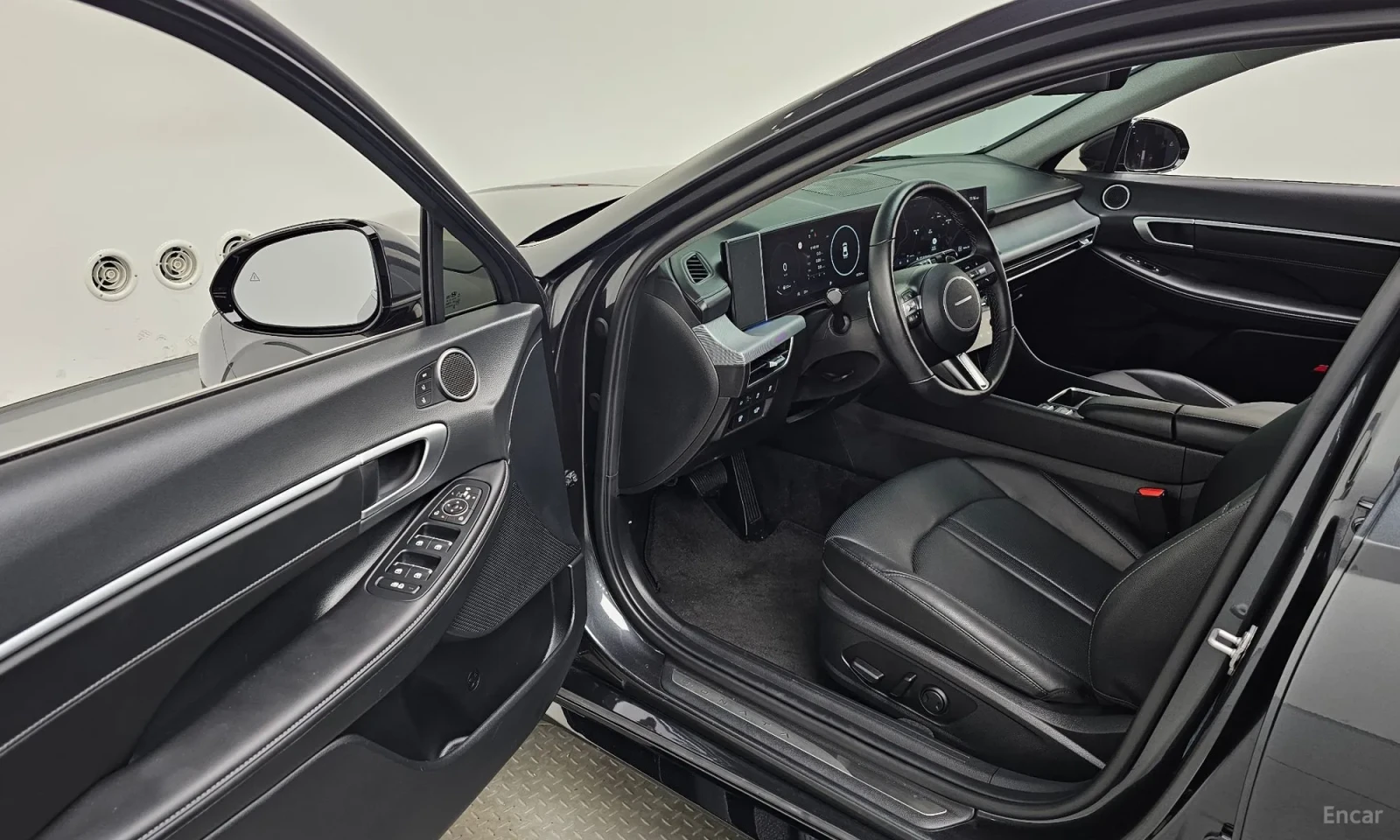 Hyundai Sonata 1.6 TURBO* EXCLUSIVE* 40000KM!!!* , снимка 10 - Автомобили и джипове - 55048328