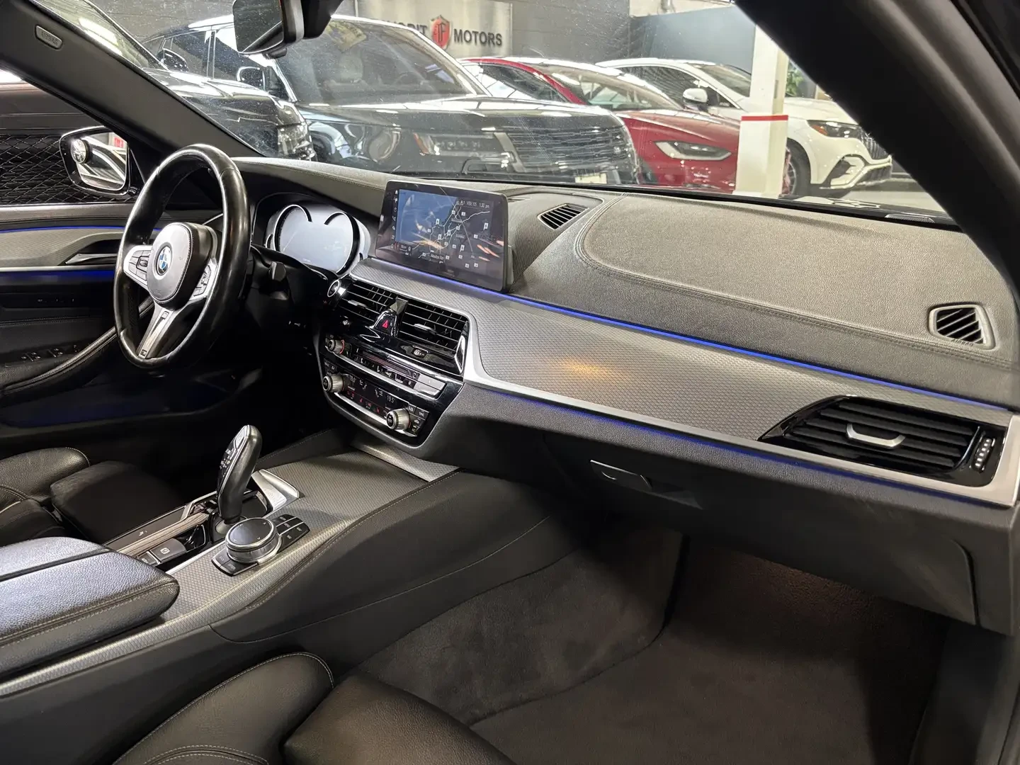 BMW 540 XDRIVE M SPORT PLUS/PANORAMA/360CAM/FULL, снимка 11 - Автомобили и джипове - 55151232