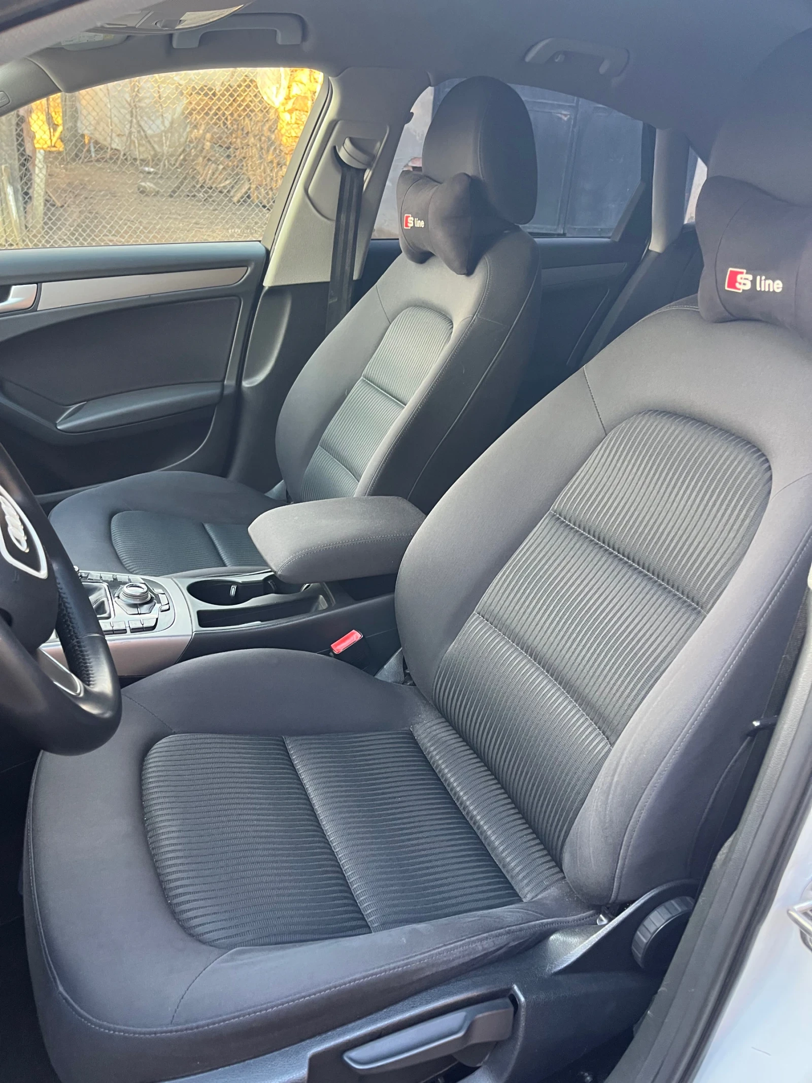 Audi A4 S line ръчка 2.0, снимка 12 - Автомобили и джипове - 55650513