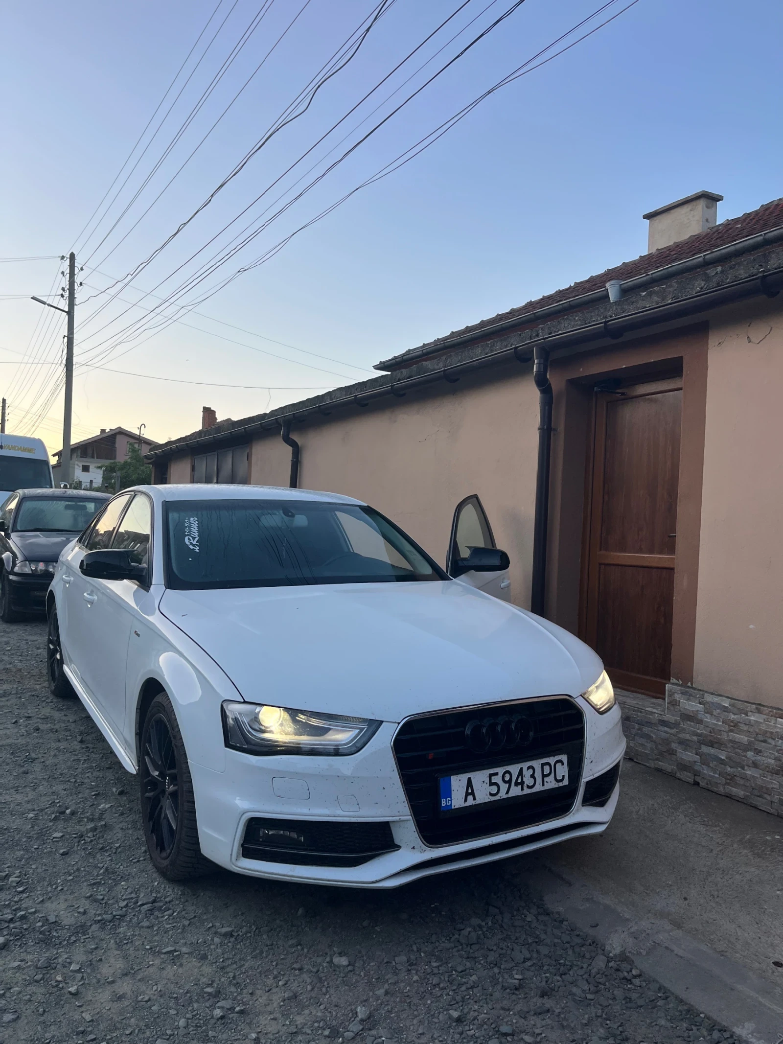 Audi A4 S line ръчка 2.0, снимка 2 - Автомобили и джипове - 55650513