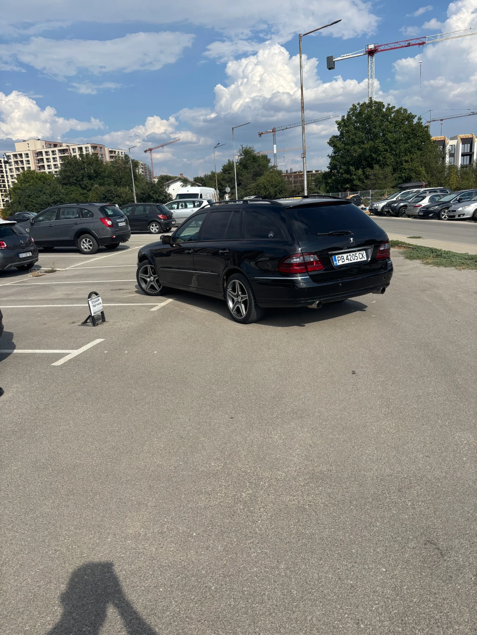 Mercedes-Benz E 320, снимка 3 - Автомобили и джипове - 55994381